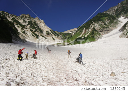 snowy valley, northern alps, snow mountain 1880245