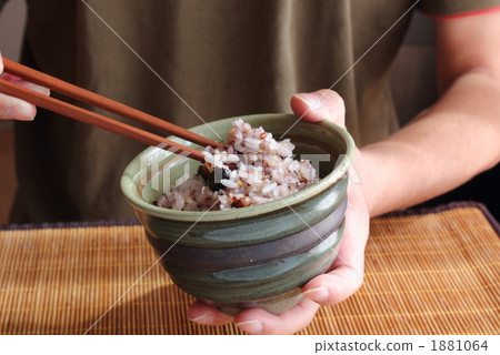Let's eat millet rice 1881064