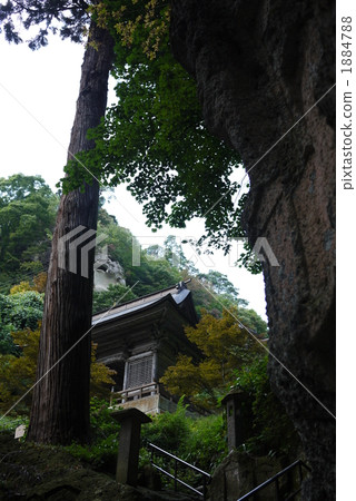 Yamadera Niimon門 1884788