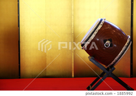 Taiko和金色折疊屏幕 Taiko和金色折疊屏幕 1885992