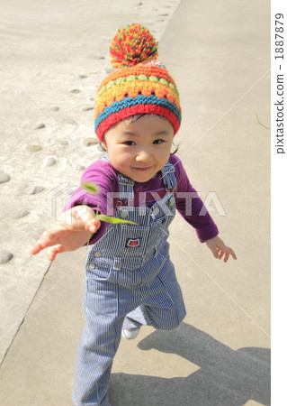 A girl showing a cat sleeping on camera 1887879