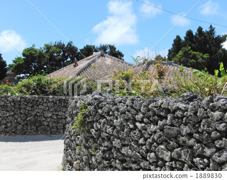 Taketomijima 1889830