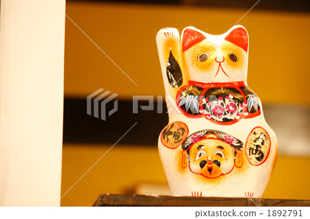 Cute lucky cat 1892791