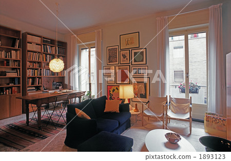 Interior of Milan Interior of Milan 1893123
