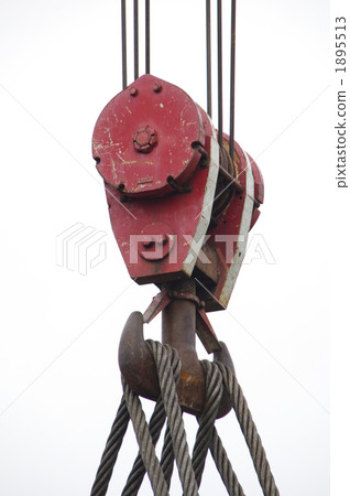 Crane work, powerful hook Crane work, powerful hook 1895513