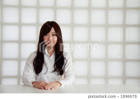 business woman, businesslady, businesswoman 1896078