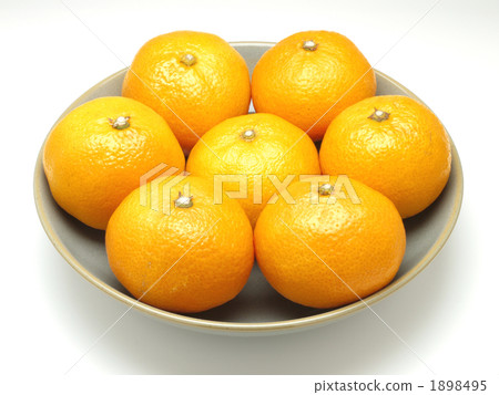 在盤子的橘子 1898495