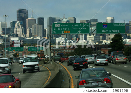 To the Golden Gate Bridge To the Golden Gate Bridge 1901396