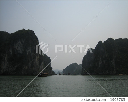 Hanoi Halong Bay Hanoi Halong Bay 1908785