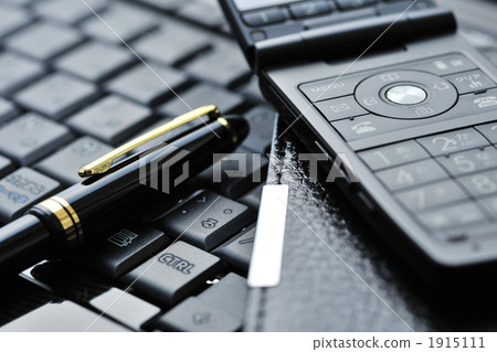 item, items, business item 1915111