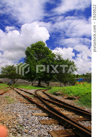 鐵軌 1920022