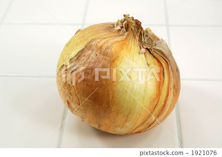 bulb onion, onion, foodstuff 1921076