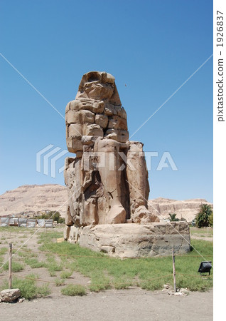Colossus of Memnon Right side Colossus of Memnon Right side 1926837