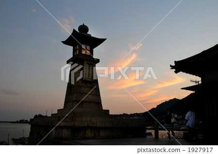 Nakanoura of Konoura 1927917