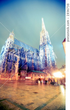 Vienna Stephan Temple 1936738