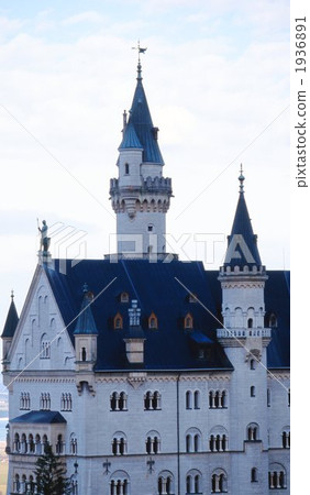 Neuschwanstein Castle 1936891