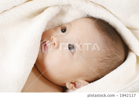 affectionate, caring, gentle 1942117