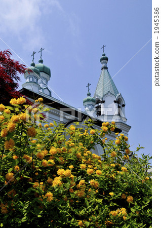 Yae Yamabuki and the Church Yae Yamabuki and the Church 1945386