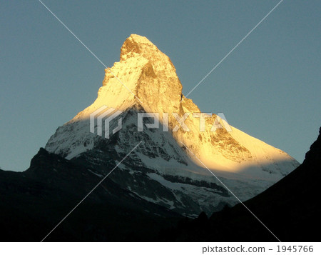 Matterhorn Morning glow 1945766