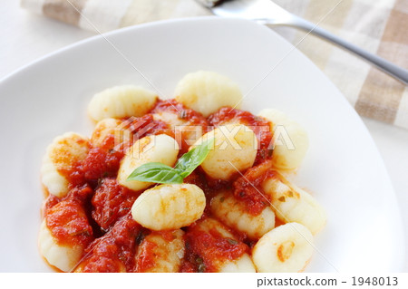 Gnocchi of tomato sauce 1948013