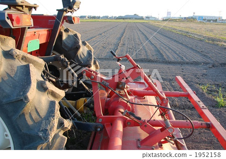 cultivator, farm tractor, tractor 1952158