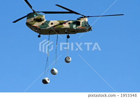 Suspension of large transport helicopter CH-47J 1953348