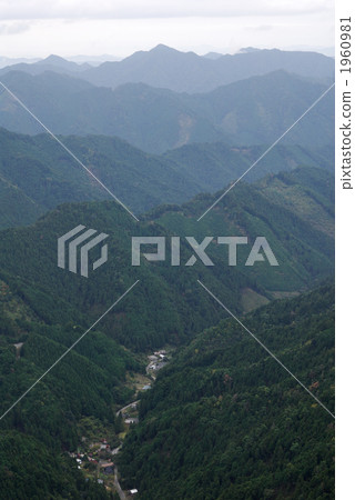 Eternal mountain range 1960981