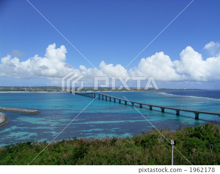 Bridge Bridge connecting Okinawa Miyakojima and Komando Island 1962178