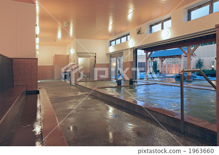 Super public bath light night shooting 1963660