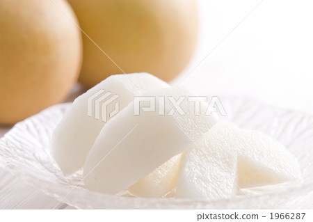 pear pear 1966287