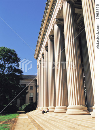 麻省理工學院 1968856