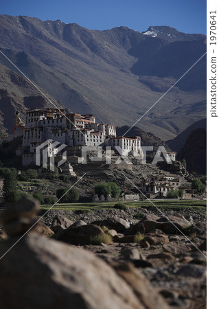 Riquiel monastery 1970641