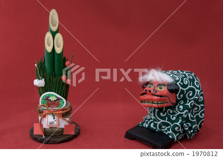 new year's pine decoration, lion dance, new year 1970812