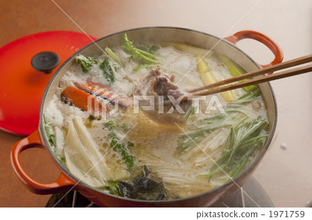 food cooked in a pot, cooking in a pot, soy milk 1971759