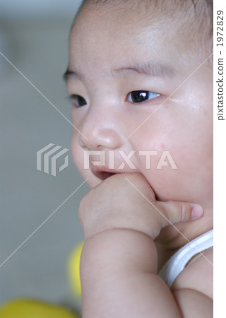 Baby to give up for the first time 1972829