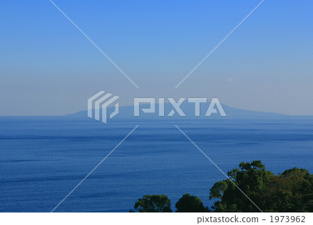 Izu Oshima view from the Middle Ages 1973962