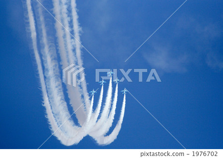 Blue Impulse Tian High 1976702