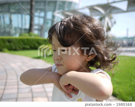 Feel the wind Feel the wind 1980168