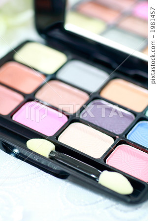 Spring Eye Makeup 5 Spring Eye Makeup 5 1981457