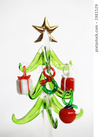 Glass Christmas tree 1981529