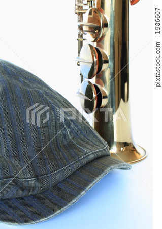 Soprano saxophone and hat Soprano saxophone and hat 1986607