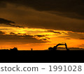 金色的天空和輪廓 1991028