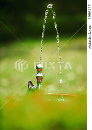 Drinking fountains  1996335