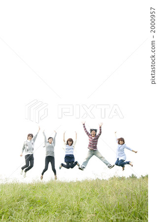 man and woman, men and woman, jumping 2000957