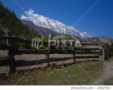 從Annapurna manang到Pisan的路上 2002363