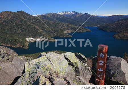 Baiyunzan Mountain Top Baiyunzan Mountain Top 2003178