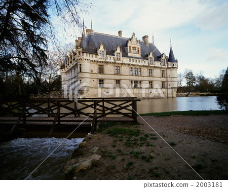 World heritage Azerleidoo castle 2003181