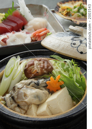 oyster hotpot, oyster hot pot, food cooked in a pot 2003543