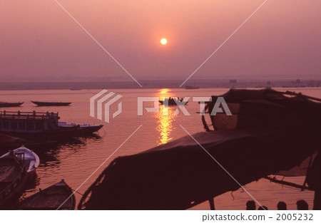 Ganges River dawn 2005232