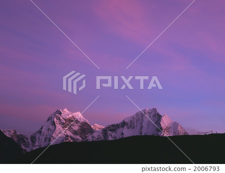 At Matchello Sunset at Cantega and Tamselk At the far right of the photographer At Matchello Sunset at Cantega and Tamselk At the far right of the photographer 2006793